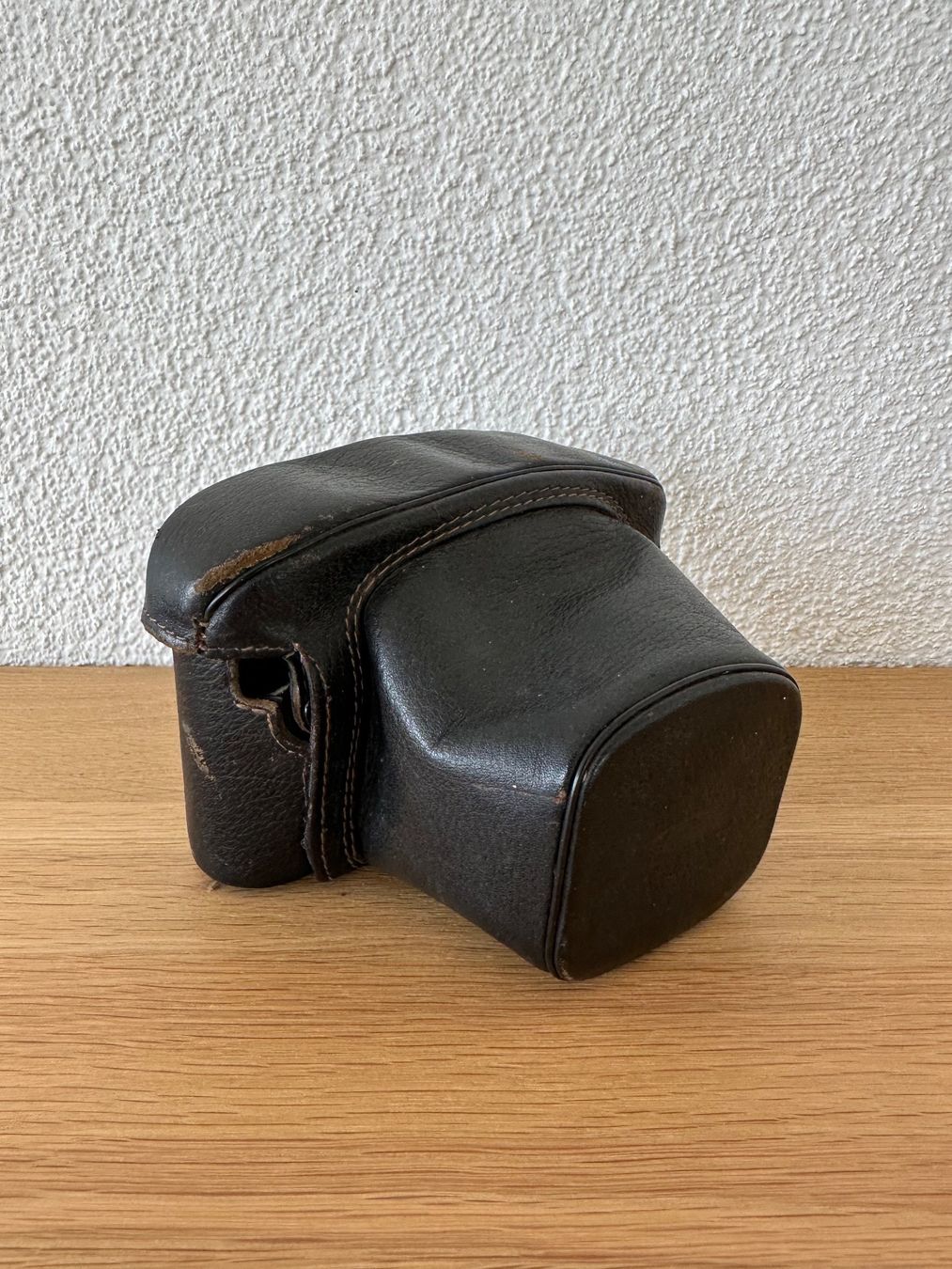 Cover & Protezioni schermo: Eveready Kamera Hülle Leder – Usato da Glattpark(Opfikon) venduto da AydenM 1