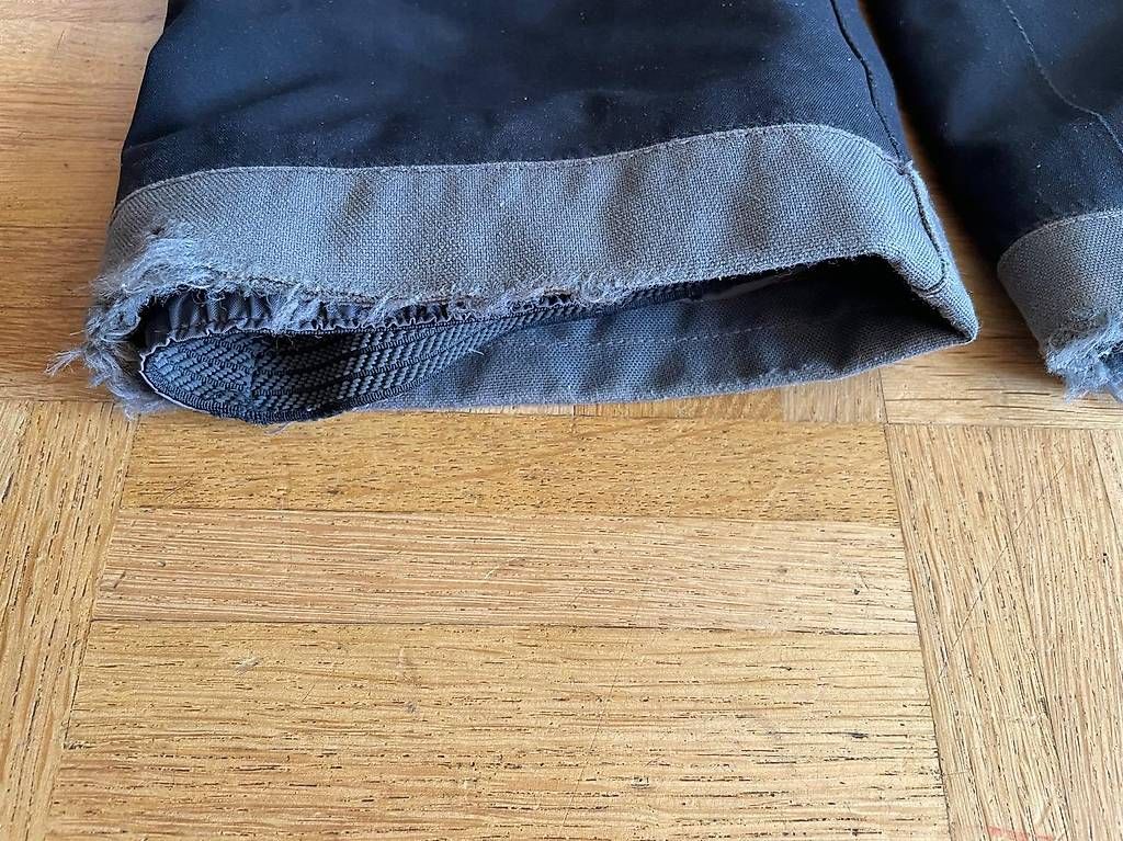 Hosen: Skihose von Vaude Grösse 98 schwarz – Gebraucht aus nidau von sanyu80 3
