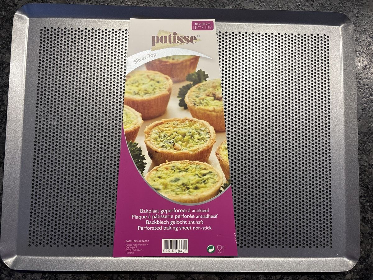 Teglie da forno: Plaque à pâtisserie perforée antiadhésif – Nuovo e nell'imballaggio originale da Porrentruy venduto da ClaraLt_tz