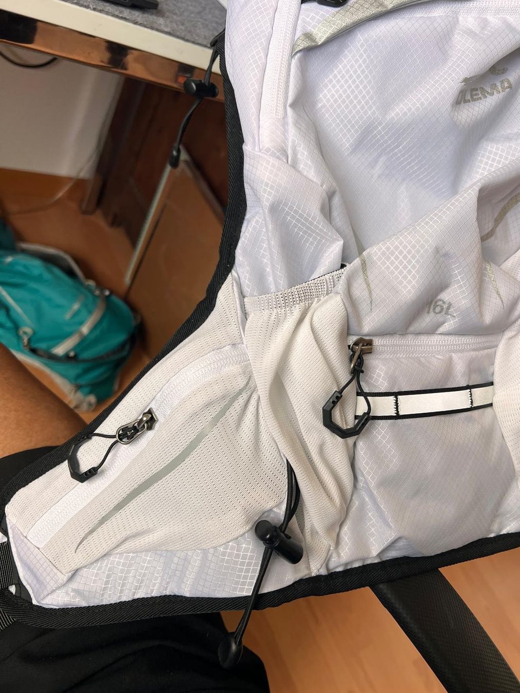 Rucksäcke: NEU Laufrucksack 16 L – Neu (gemäss Beschreibung) aus Schlieren von Fangolf 4