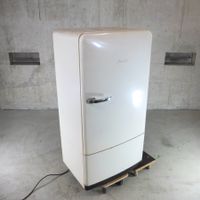 Alter Bosch Kühlschrank 1950