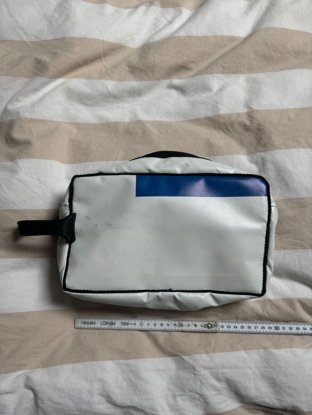 Borse: Tasche aus LKW-Planen – Nuovo (secondo la descrizione) da Trélex venduto da stripedthrift 2