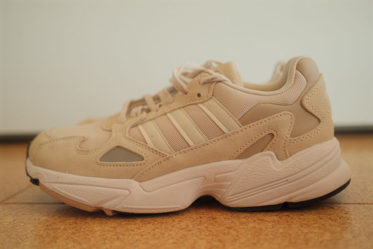 Adidas Scarpe da donna: ADIDAS SNEAKER LOW BEIGE - GR. 40 – Usato da Schongau venduto da noe_7ymn 1