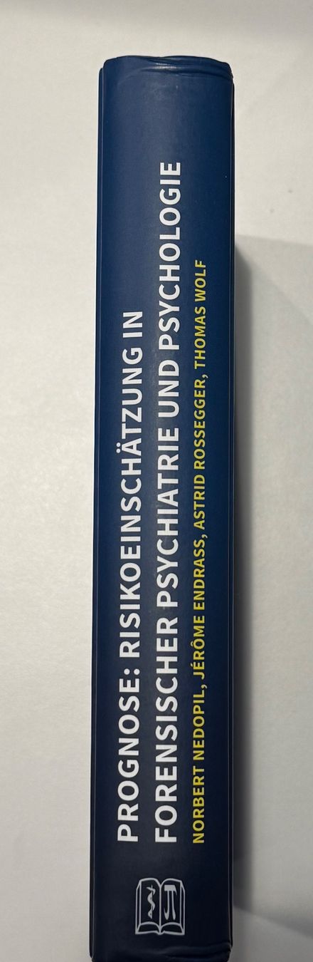 Livres: Buch: Risikoeinschätzung in forensischer Psychiatrie – D'occasion à Rorbas par Schnappi86 2