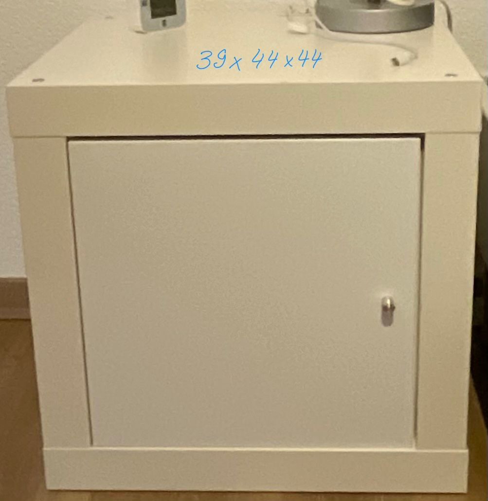 Ikea Nachttische: Nachttisch IKEA BESTA – Gebraucht aus Bolken von MFIF