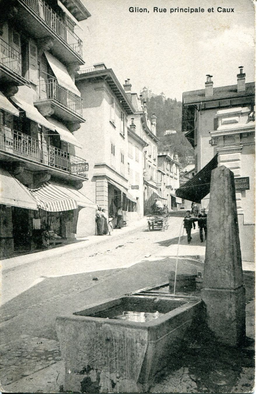 Cartes postales: Glion - Rue Principale – D'occasion à Les Avants par Jaman7