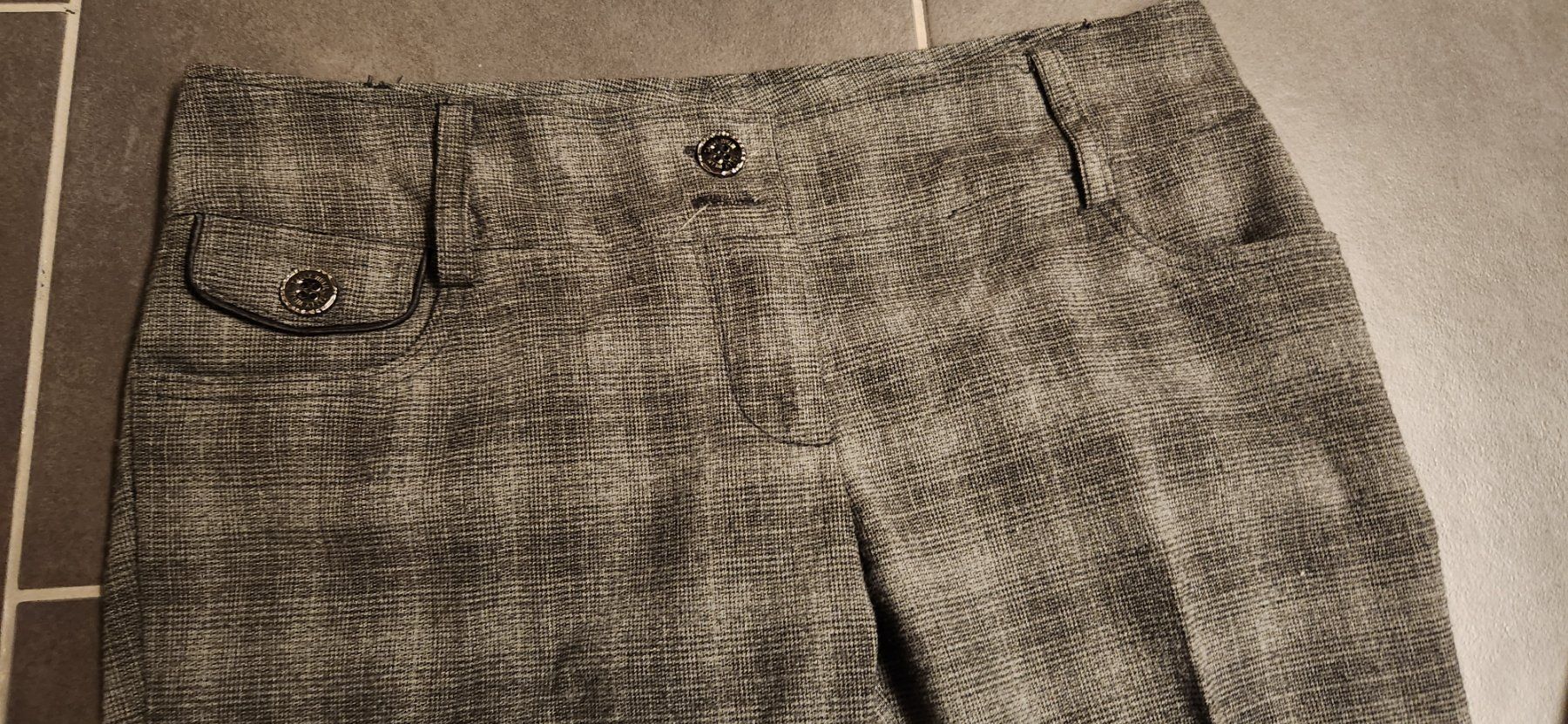 Pantaloni: Hose Gr. 36 – Usato da Lyss venduto da Urma5 2