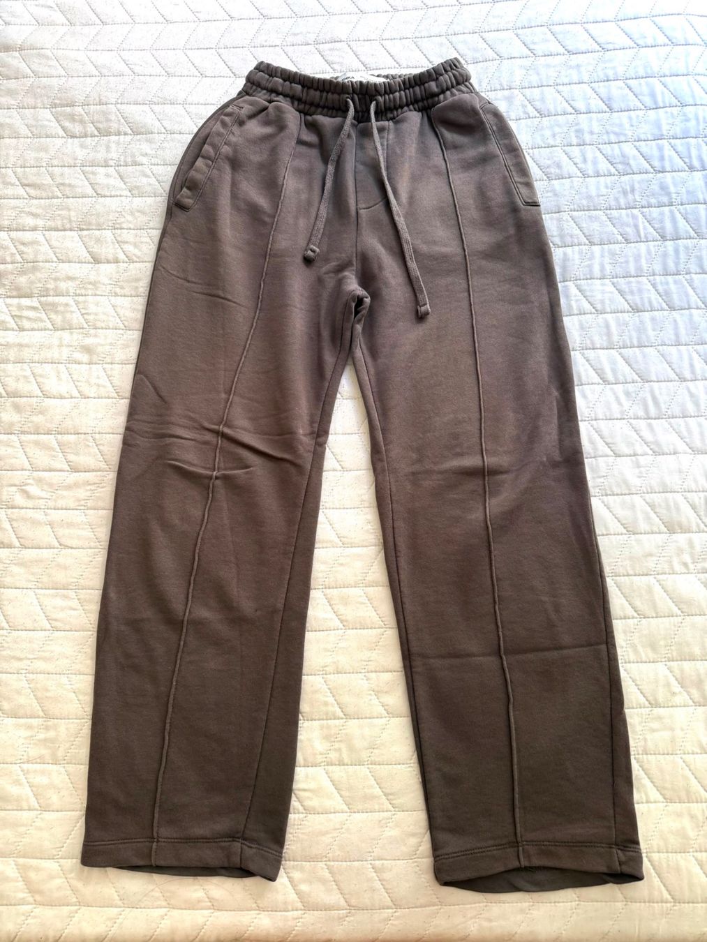 Bershka Pantaloni: Jogging marron taille XS bon état – Usato da Collonge-Bellerive venduto da mat_fvx2 2