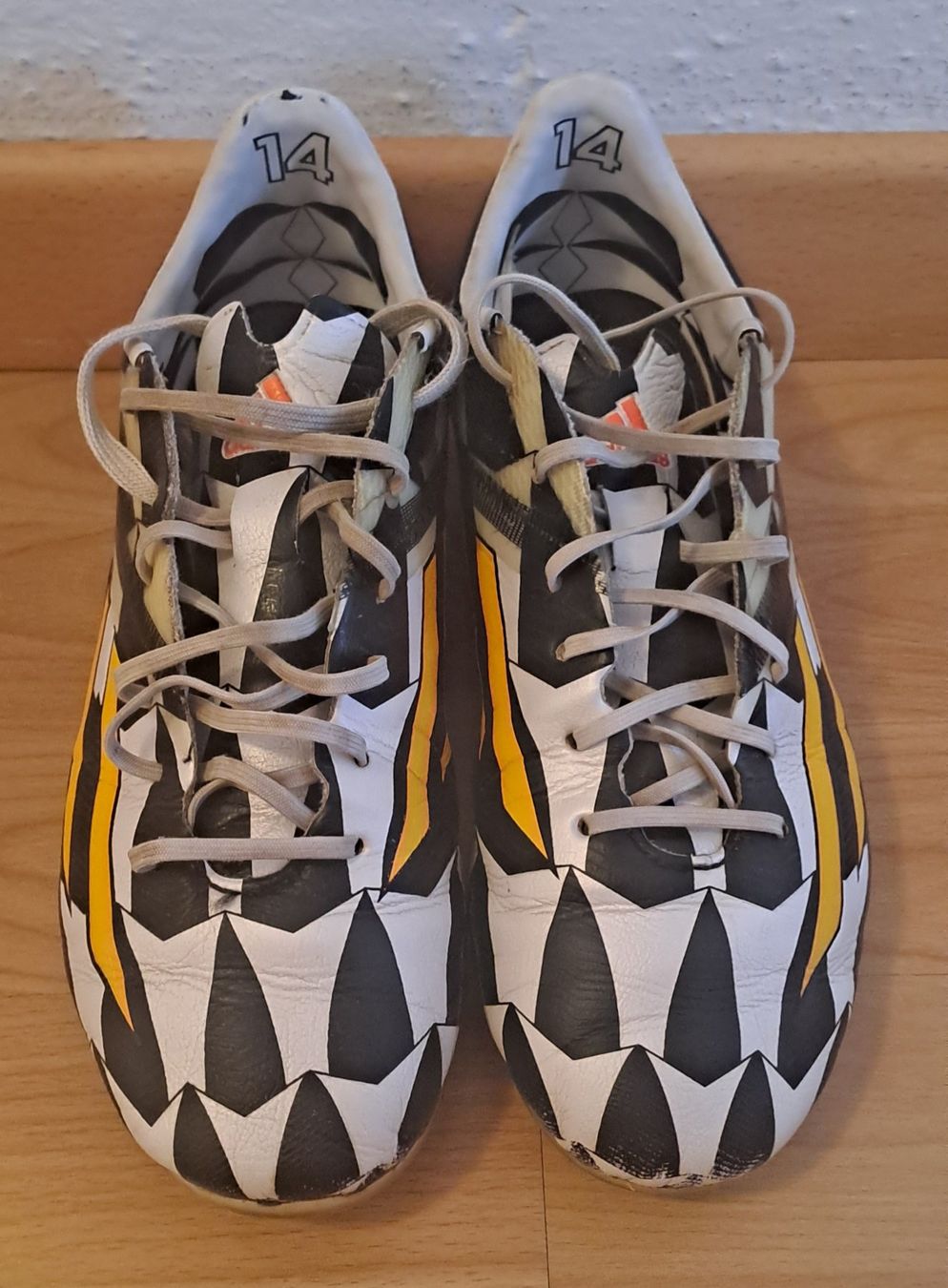 Adidas Scarpe da uomo: Fussballschuhe Adidas Gr. 36 – Usato da Feuerthalen venduto da kigo87 1