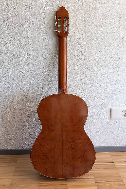 Strumenti musicali: Antonio Lorca Konzertgitarre Modell 10 – Usato da Zuchwil venduto da HFWI 2