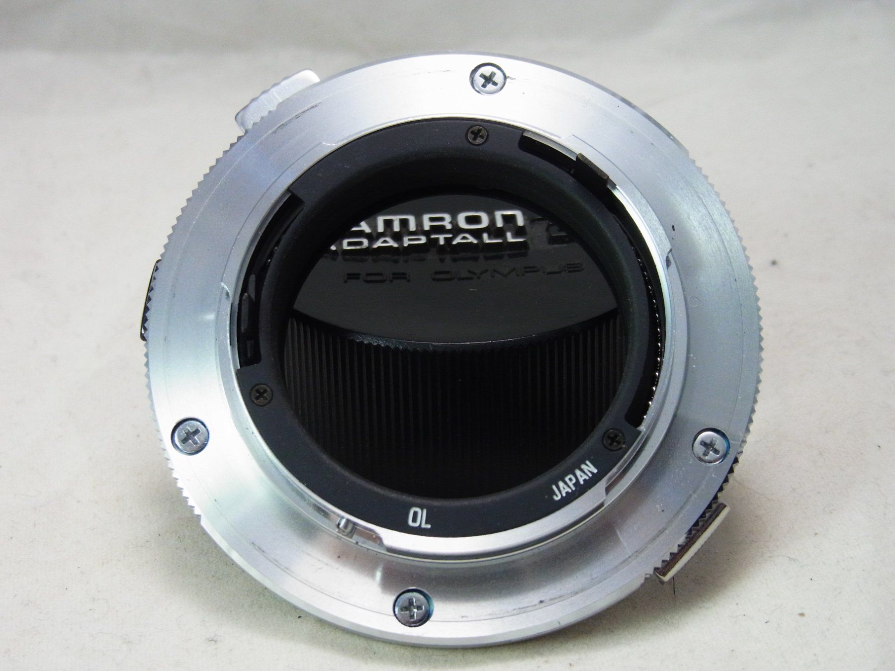 Tamron Adattatori foto: Tamron Adaptall 2 Adapter Olympus OM mit OVP #h1 – Usato da Dietikon venduto da Baro4