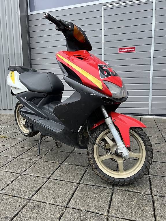 Yamaha Scooter: Yamaha Aerox YQ100 – Difettoso da Dietwil venduto da peti_18