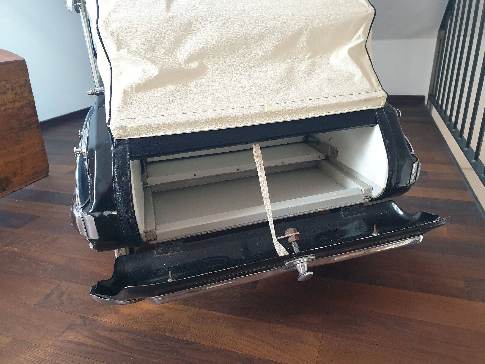 Carrozzine: Oldtimer Kinderwagen Royal Eka – Usato da Guschelmuth venduto da Yamms 4