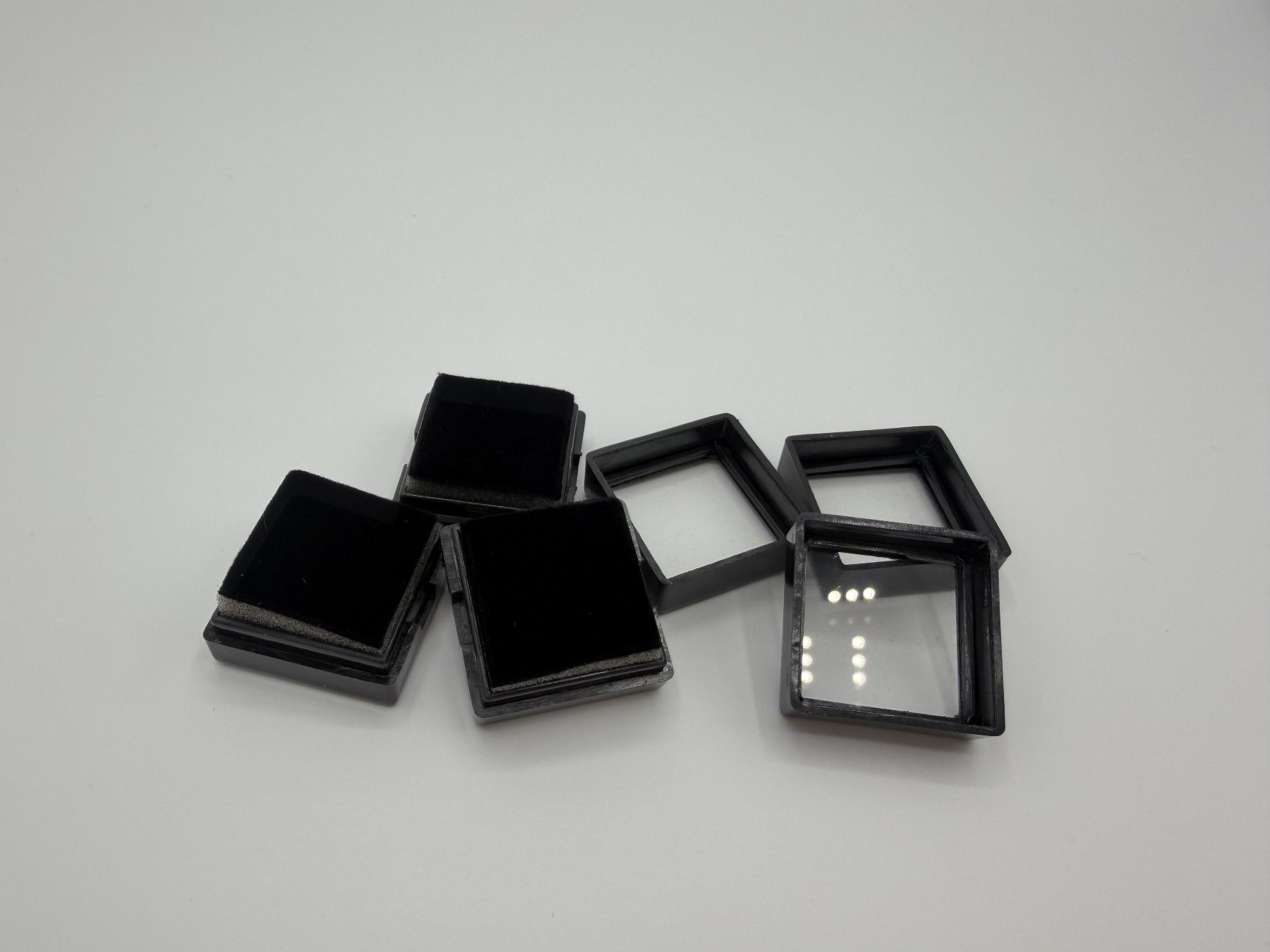 Pietre preziose: 10x Edelsteinbox / Schmuckbox 3cm x 3cm Quadrate Schwarz – Nuovo e nell'imballaggio originale da Buchs SG venduto da OTNaturalGems 7