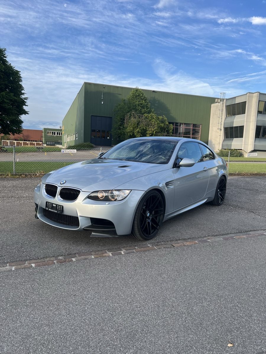 BMW Automobili: BMW M3 E92, Handschalter, 147’500km – Usato da Lüchingen venduto da HAASS4 7
