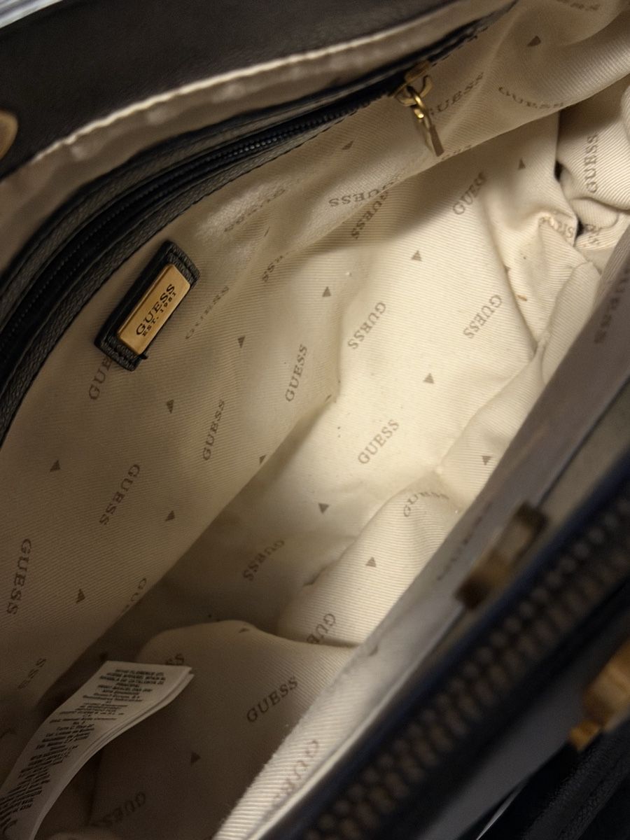 Guess Borse da donna: Sac Guess – Usato da Réchy venduto da Murielrosa 1