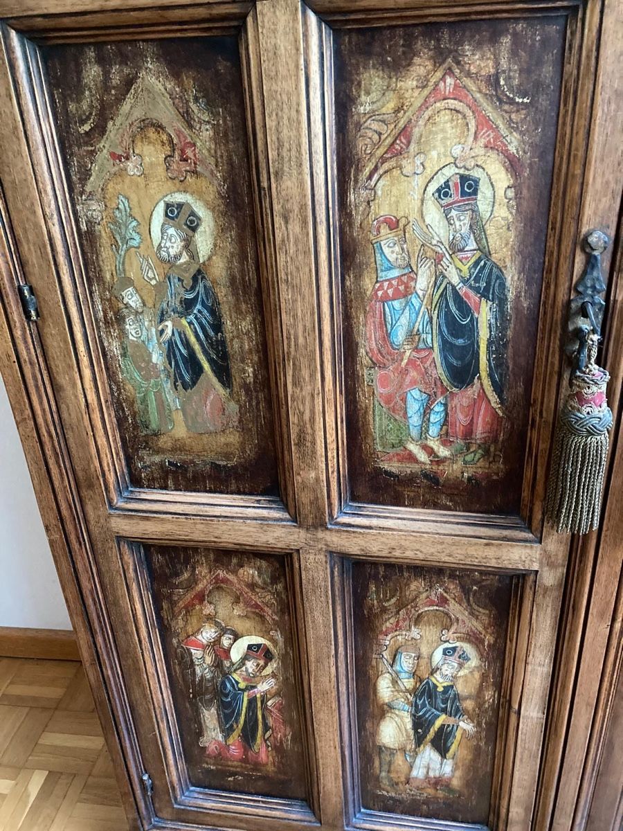 Armadi: Ikone Schrank – Usato da Zeihen venduto da Chrutzelriet 1