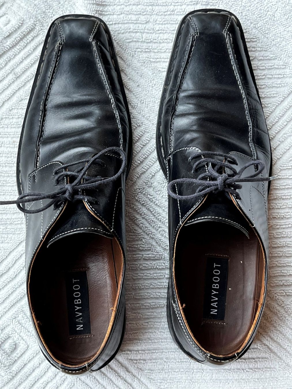 Navyboot Scarpe da uomo: Navyboot Halbschuhe schwarz 45 – Usato da Herrliberg venduto da Imperial1970