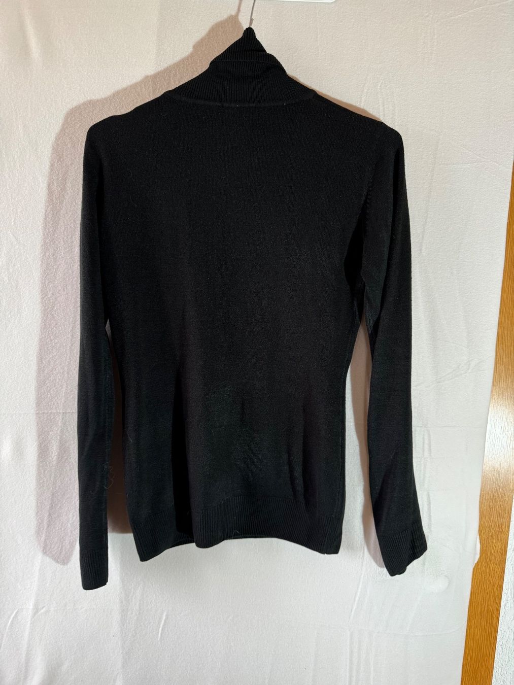 Maglioni & Felpe: Weicher Rollkragenpullover Gr. L – Usato da Grosswangen venduto da SALE_SALE_SALE 6