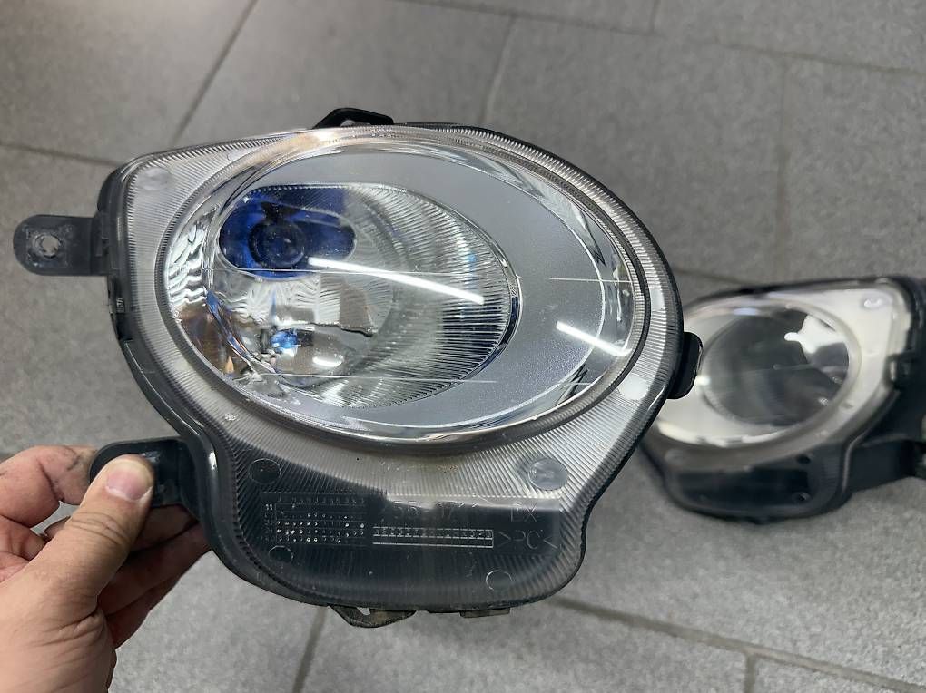 Fari: Fiat Abarth 500 Fernlicht Scheinwerfer – Usato da Muttenz venduto da ric_7s2q 1