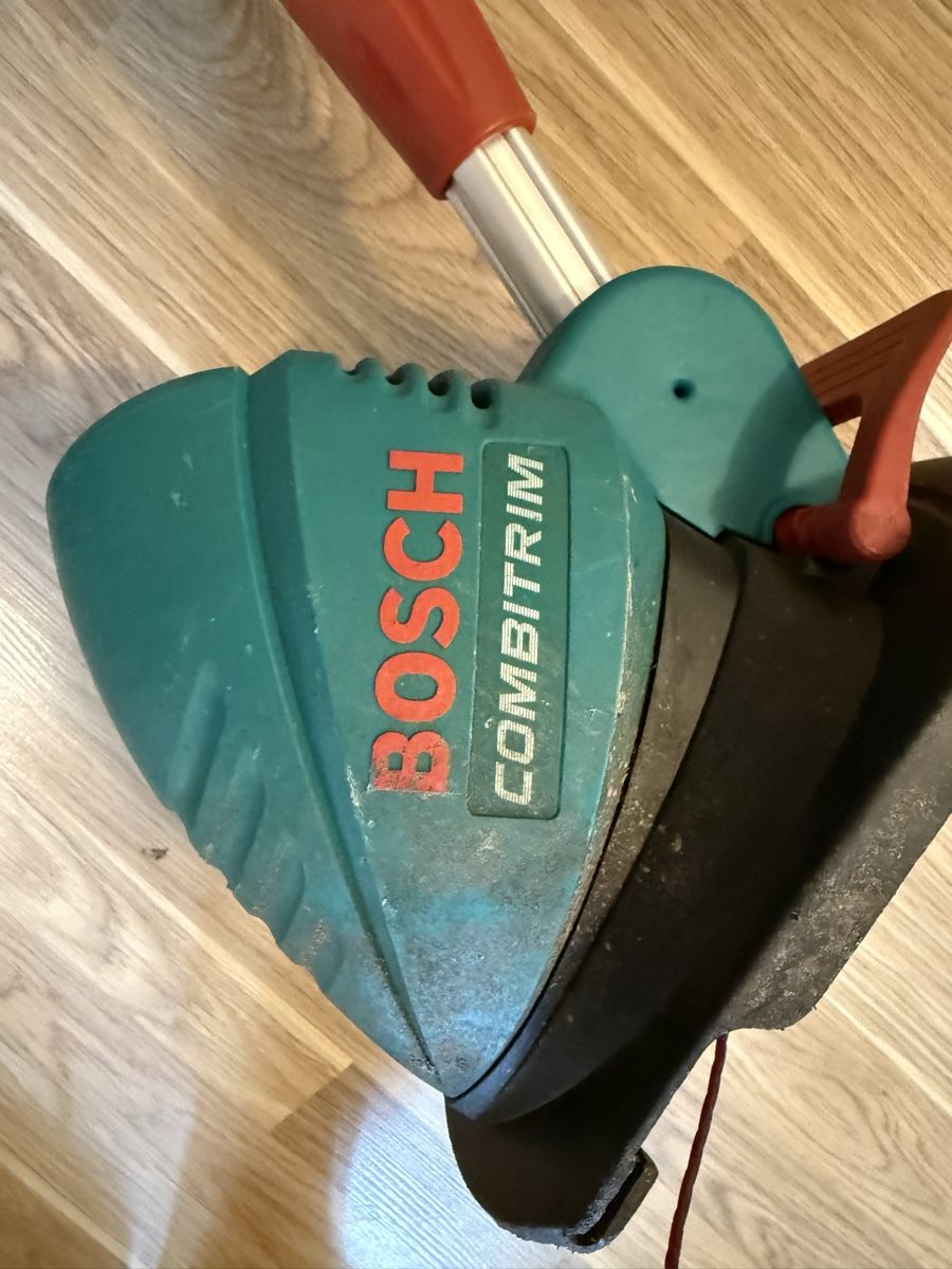 Tagliaerba: BOSCH COMBITRIM Elektro Rasentrimmer – Usato da Egg b. Zürich venduto da ari99 1