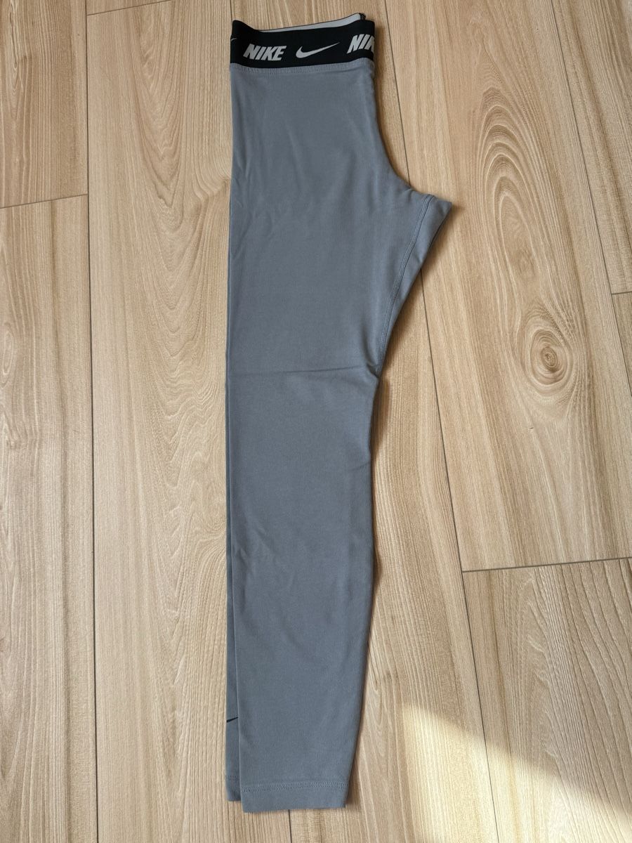 Nike Leggings: Nike Leggins Damen – Nuovo (secondo la descrizione) da Otelfingen venduto da Holili