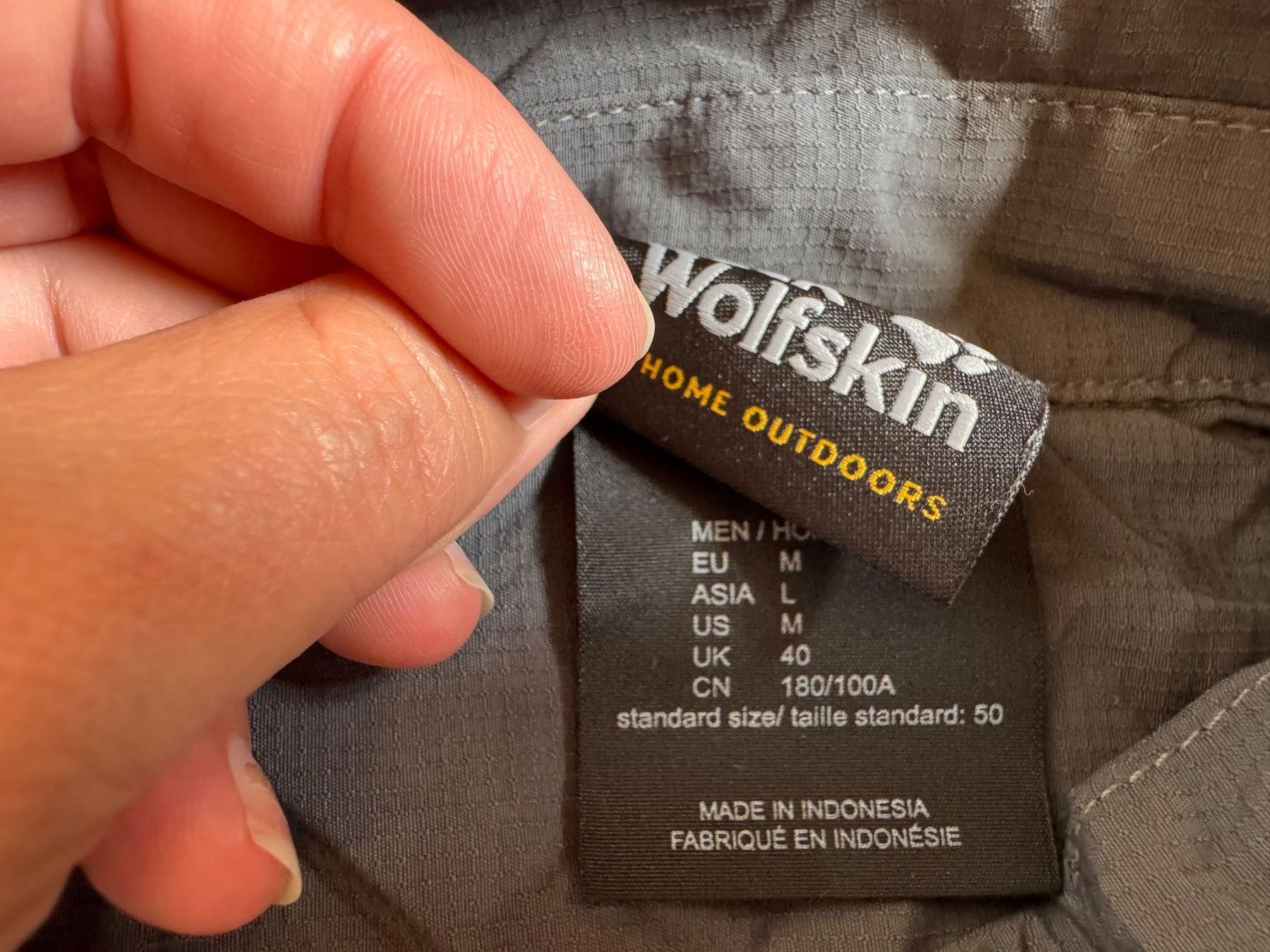 Jack Wolfskin Chemises: 2x Jack Wolfskin Hemden Gr M Kurzarm – D'occasion à Flawil par hallyi 3