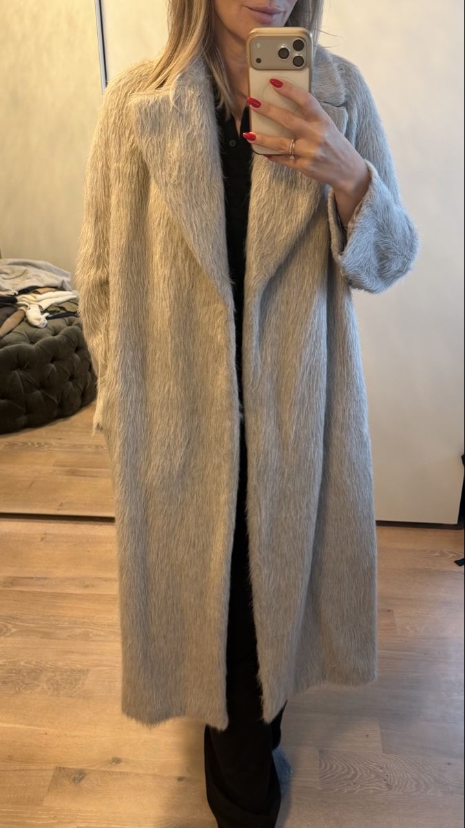 Max Mara Cappotti: S Max Mara Alpaca Virgin Wool Mantel – Usato da Birmensdorf ZH venduto da lakii338 5