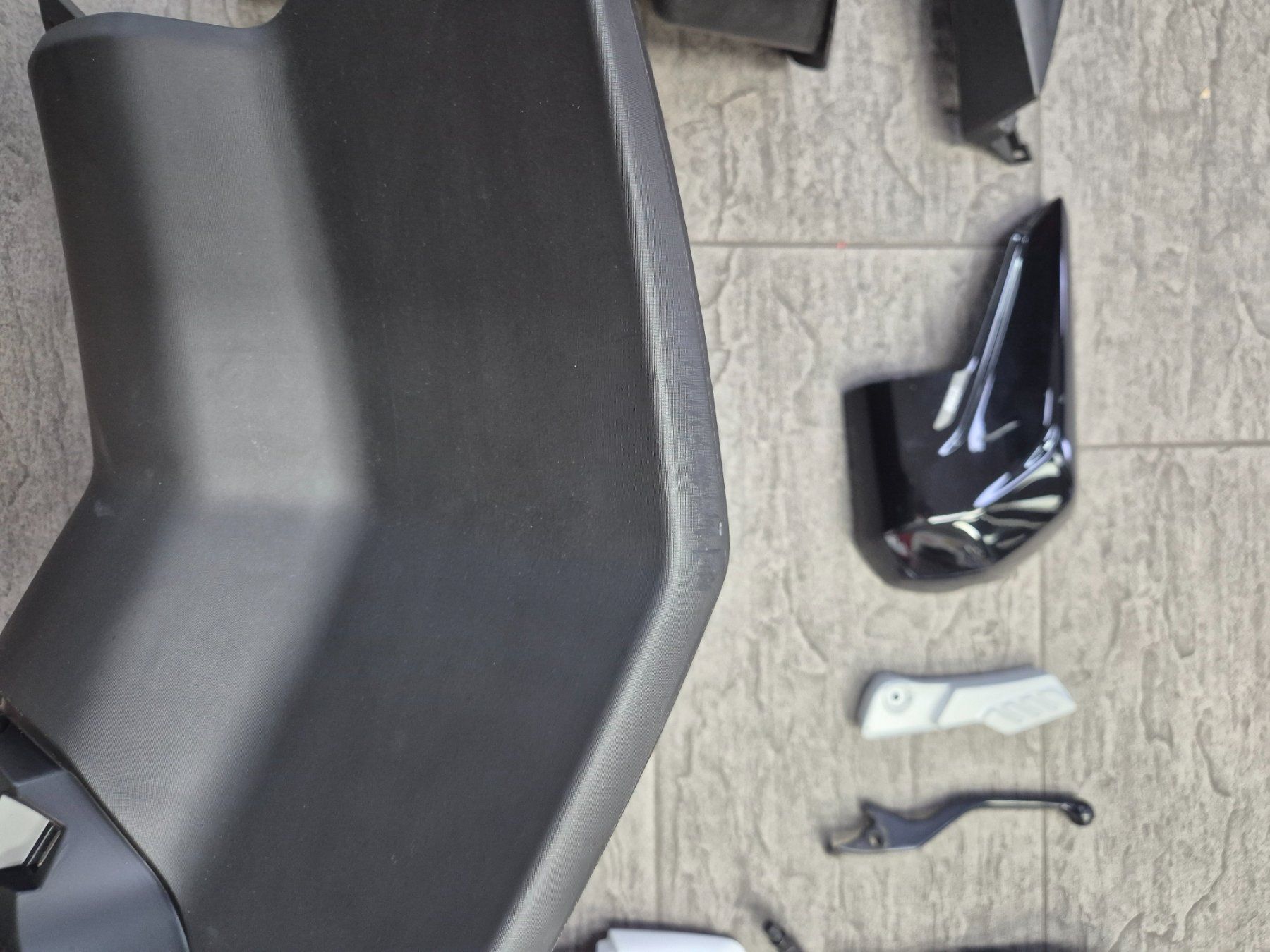 Piaggio Tutti pezzi di ricambio per scooter: Originalteile Piaggio One 1 Active Ersatzteile – Usato da Meilen venduto da Hofer2RadCenter 3