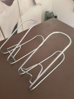 Zwei Flaschenhalter aus Metall gebraucht guter Zustand