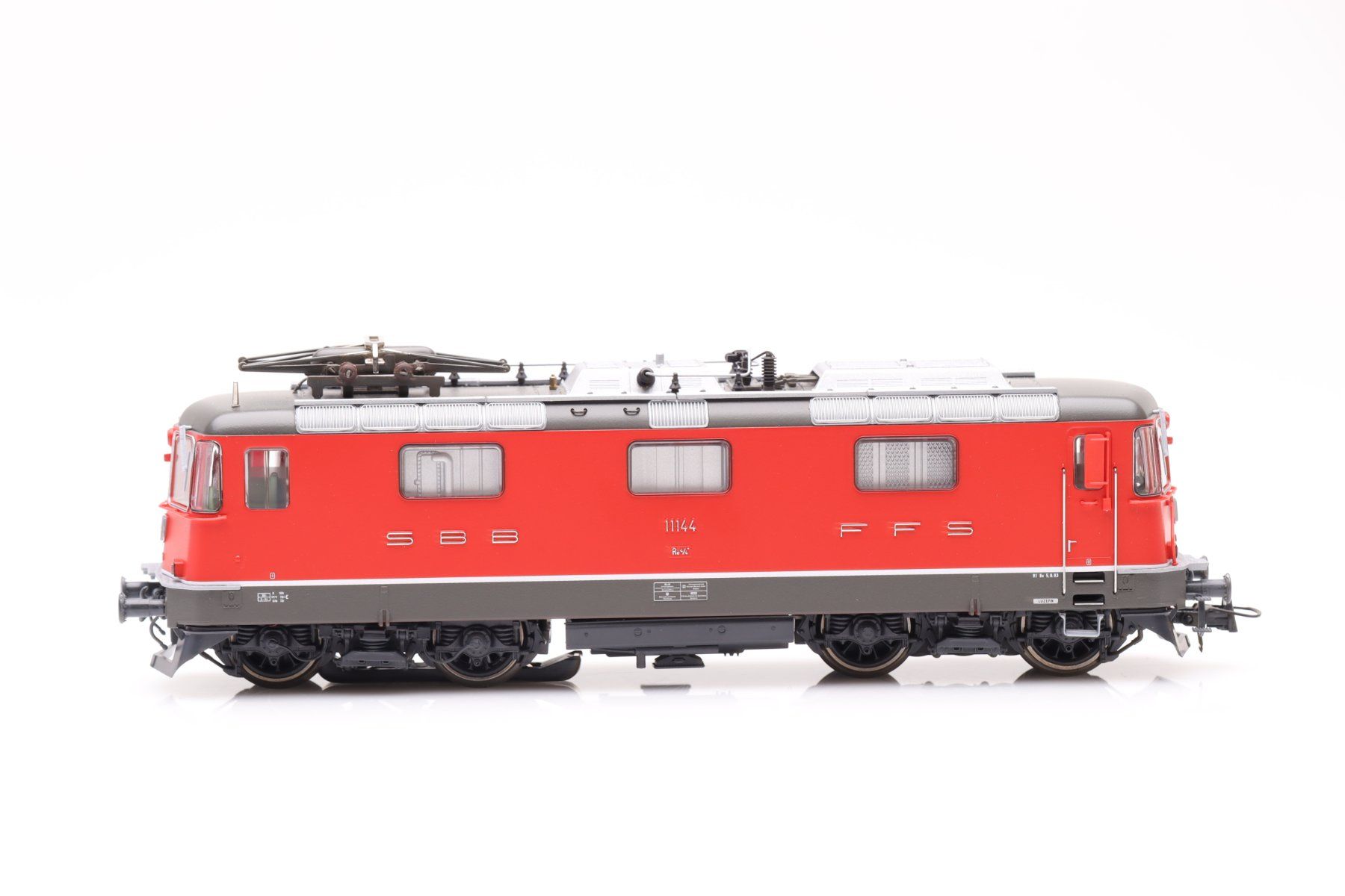 Roco Modellini di ferrovie: Roco 69845 SBB Re 4/4" 11144 AC Digital, H0 – Usato da Ried (Muotathal) venduto da Modellbahn.swiss 1