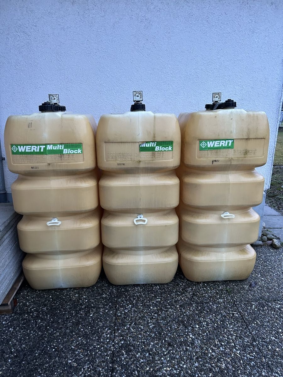 Chauffage: Öltank Kunststoff 800L – D'occasion à Bätterkinden par pfote1 1