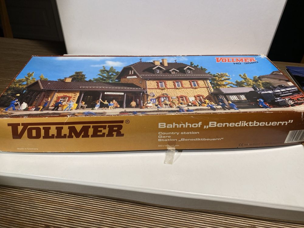 VOLLMER #3530 HO scale Station Rheinburg in ORIG BOX UN-Assembled KIT