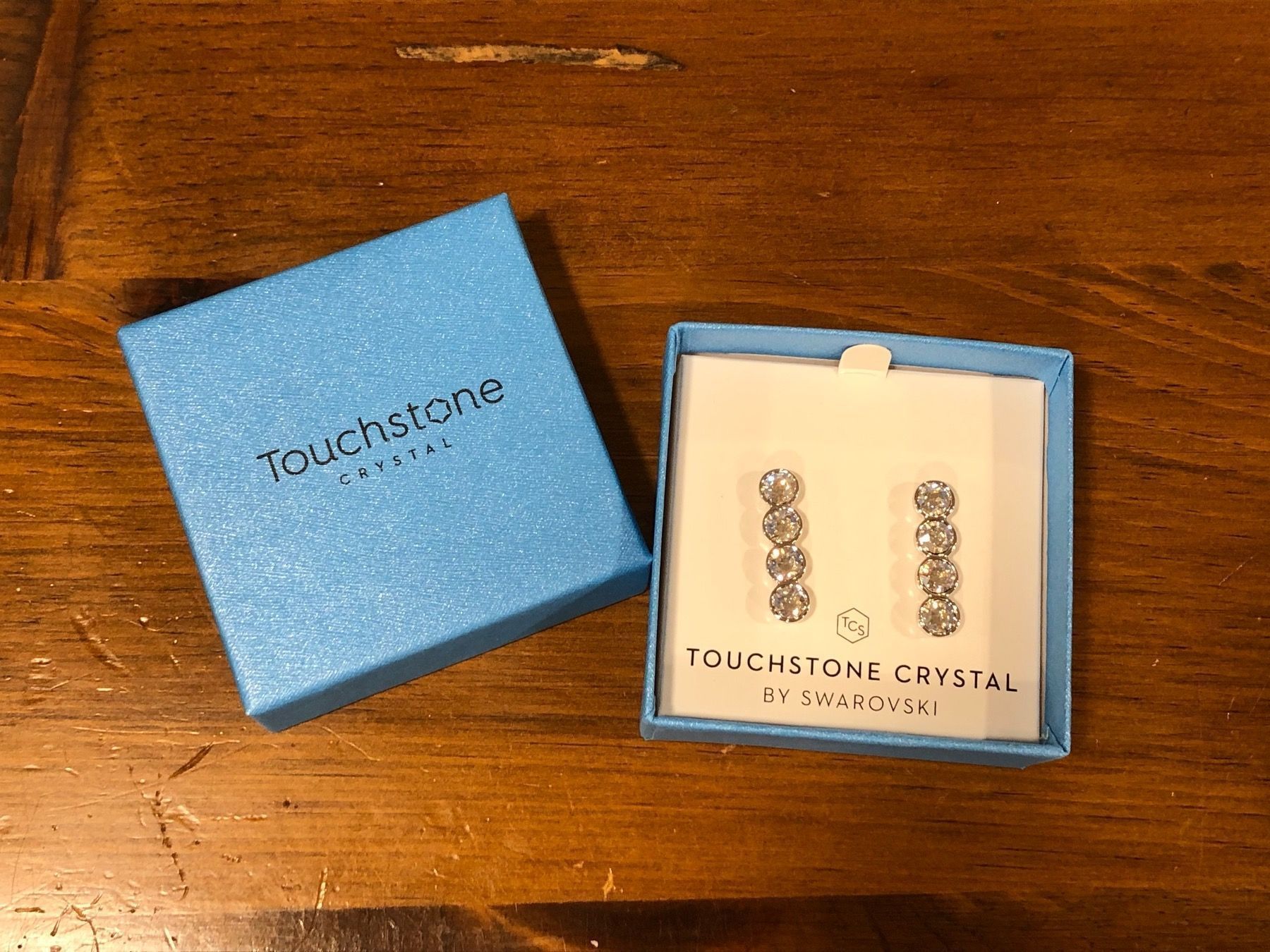 Swarovski Ohrringe & -stecker: Swarovski Ohrringe (1593EF) – Neu und originalverpackt aus Adliswil von RedDelicious 2