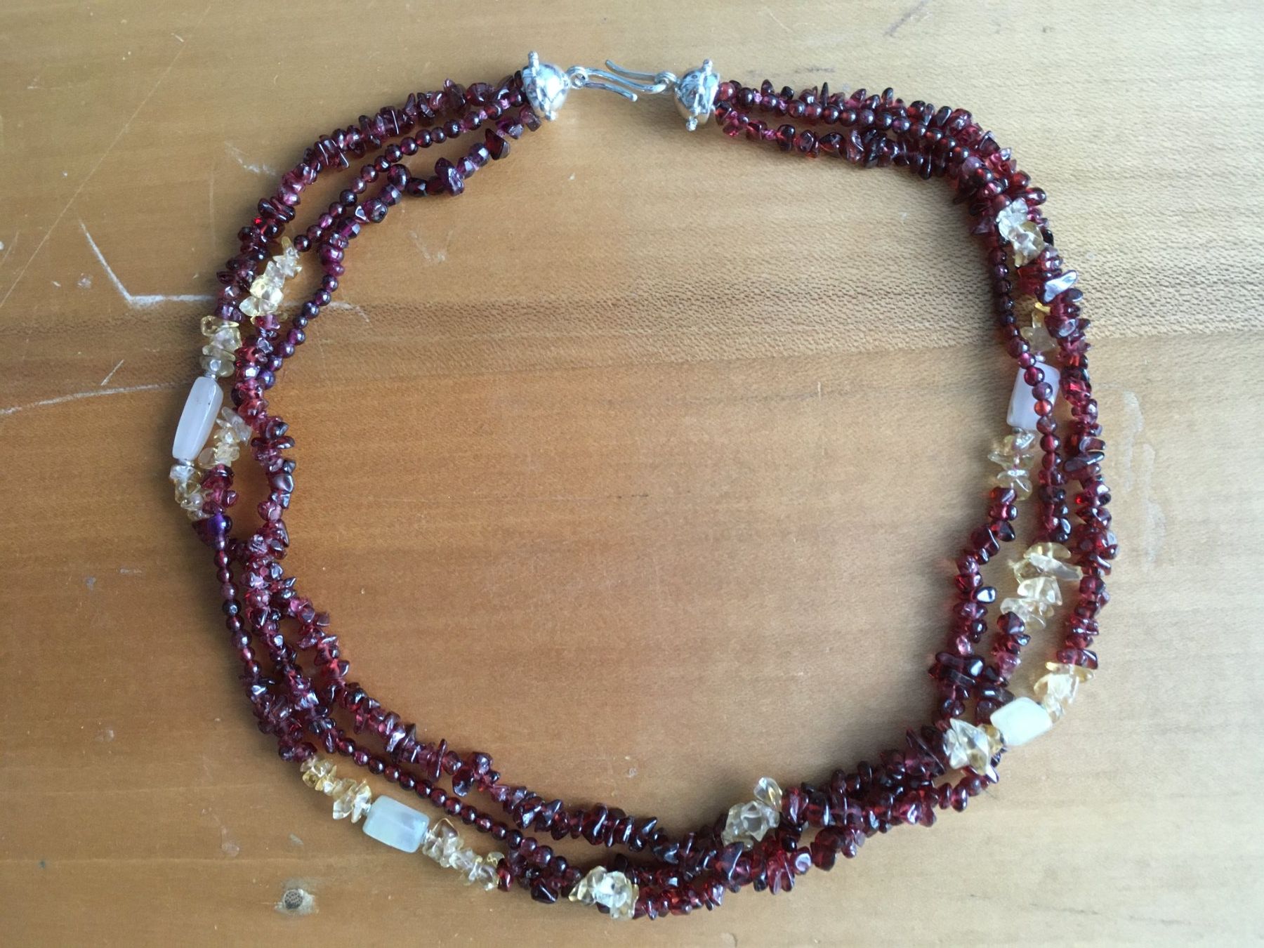 Catenine: Kette mit Granat und Citrin – Nuovo (secondo la descrizione) da Lyss venduto da Punktum01