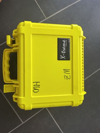 X-treme Protection Gelber Schutzkoffer–Wasserdicht, Stoßfes