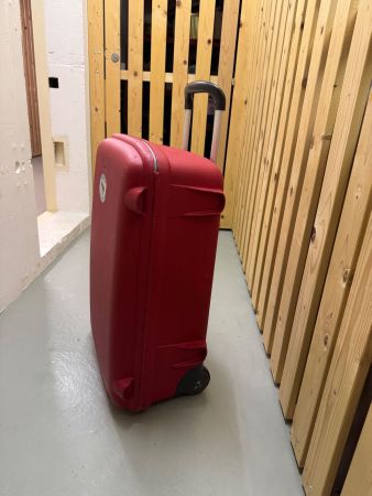 Samsonite Hartschalenkoffer rot mit 2 Rädern