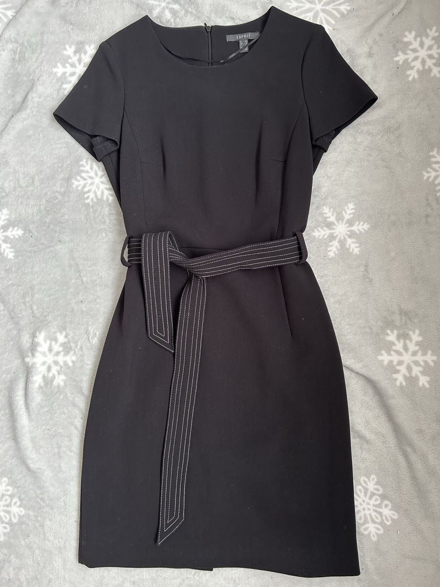 Esprit Robes: Esprit Kleid, Grösse 34, neu – Neuf (Voir description) à Uster par she_9gjr