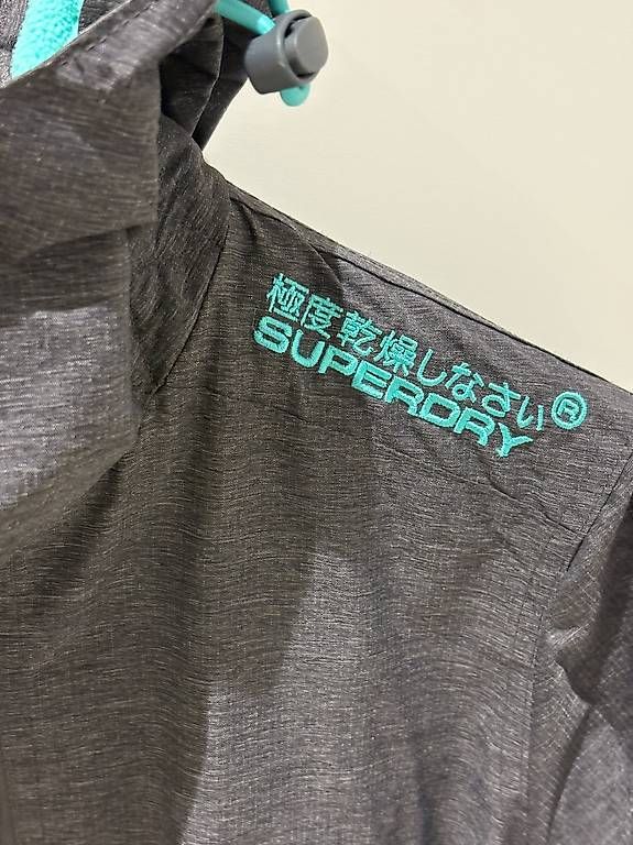 Superdry Jacken: Super Dry Jacke Damen Gr. XL – Gebraucht aus Glattfelden von CaptainM12 1