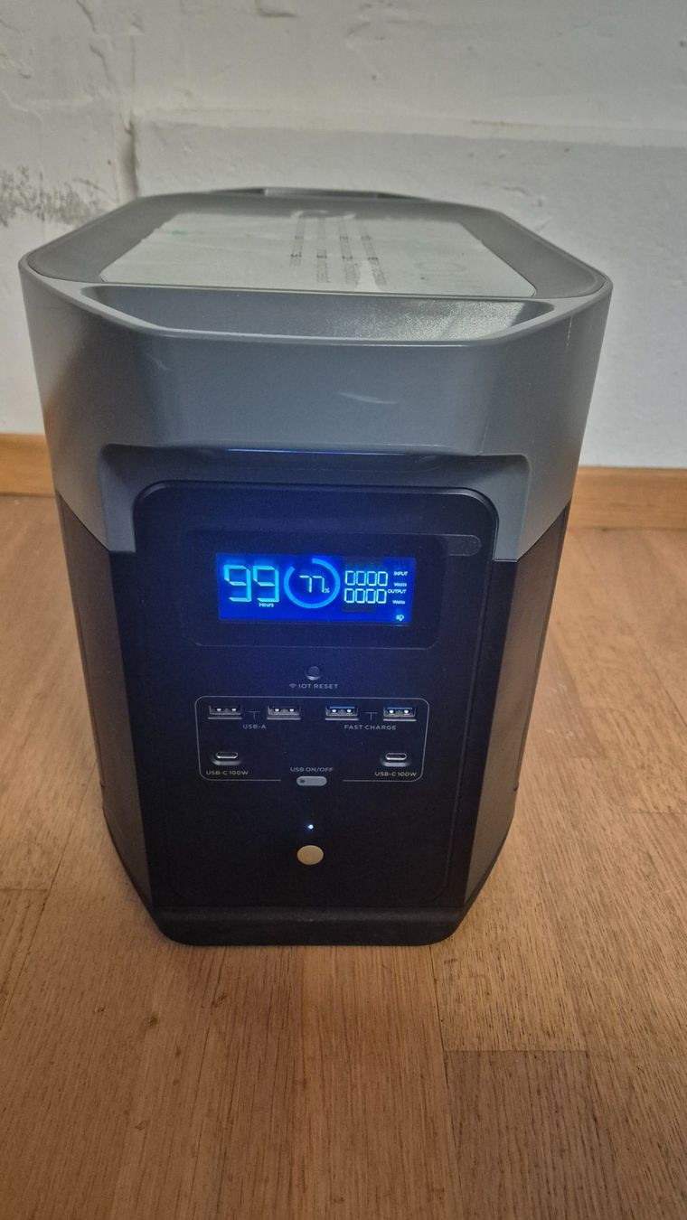 Ecoflow Panneaux solaires: EcoFlow Delta Max 2000  + Noqon Solar Panel – D'occasion à Winterthur par eli_8jsf 3