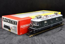 Fleischmann E-Lok Re 4/4 II SBB, analog, Gleichstrom, H0