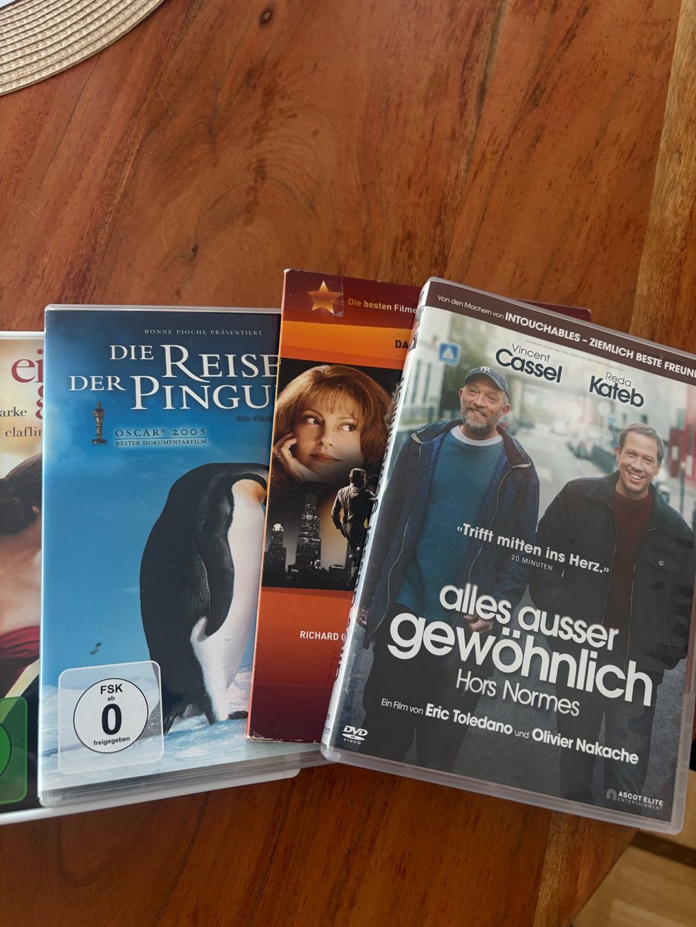 Alle DVDs: DVD-Player Samsung mit diversen DVD's – Gebraucht aus Belp von coyen 4