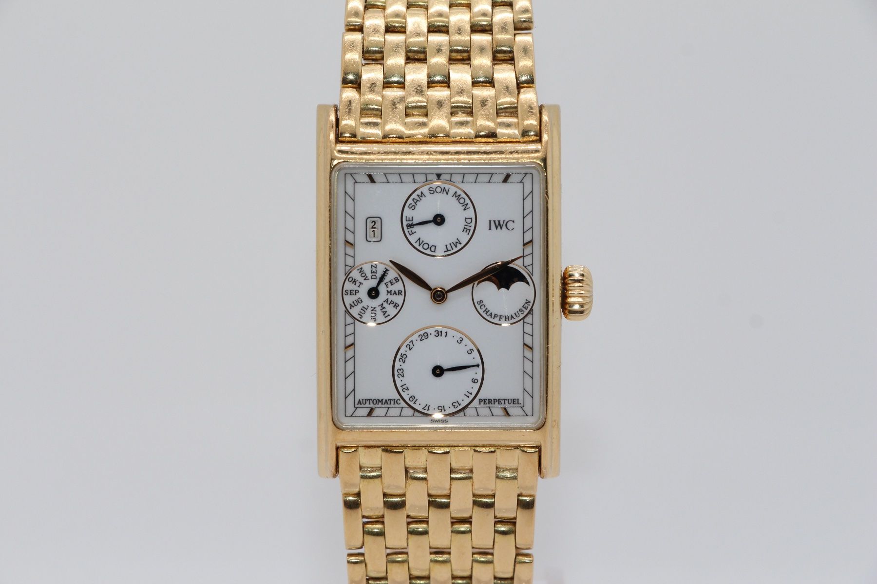 IWC Uhren: IWC Novocento Ewiger Kalender Ref. IW3545, Full-Set – Gebraucht aus Zug von eMDi_Collection
