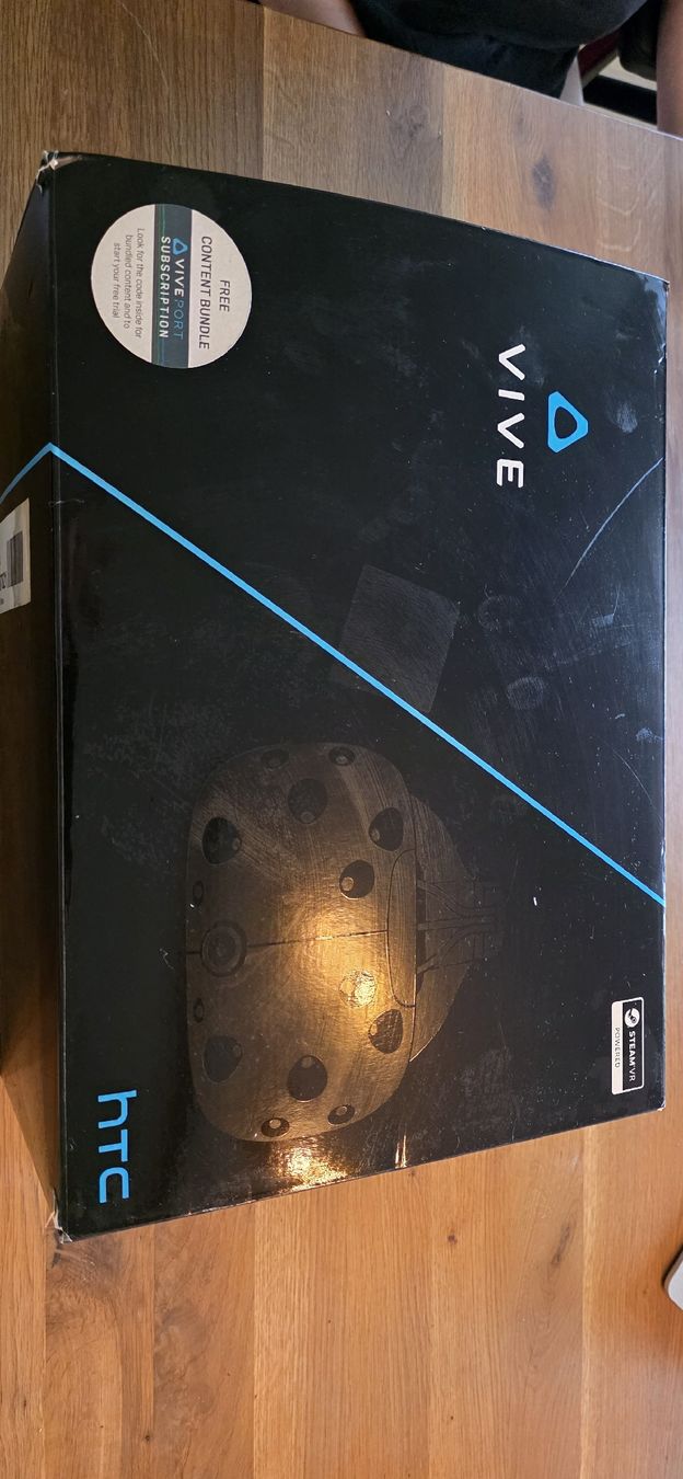 HTC VR Brille: HTC Vive VR Komplettset inkl. Base Stations & Controller – Gebraucht aus Weisslingen von McPopovic 8