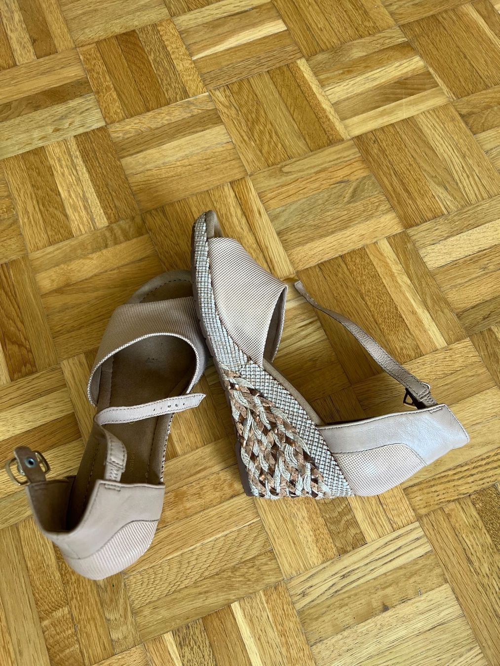 Gabor Scarpe da donna: Keilabsatz Sandalen nude Grösse 39 – Usato da Zumikon venduto da sand72 3