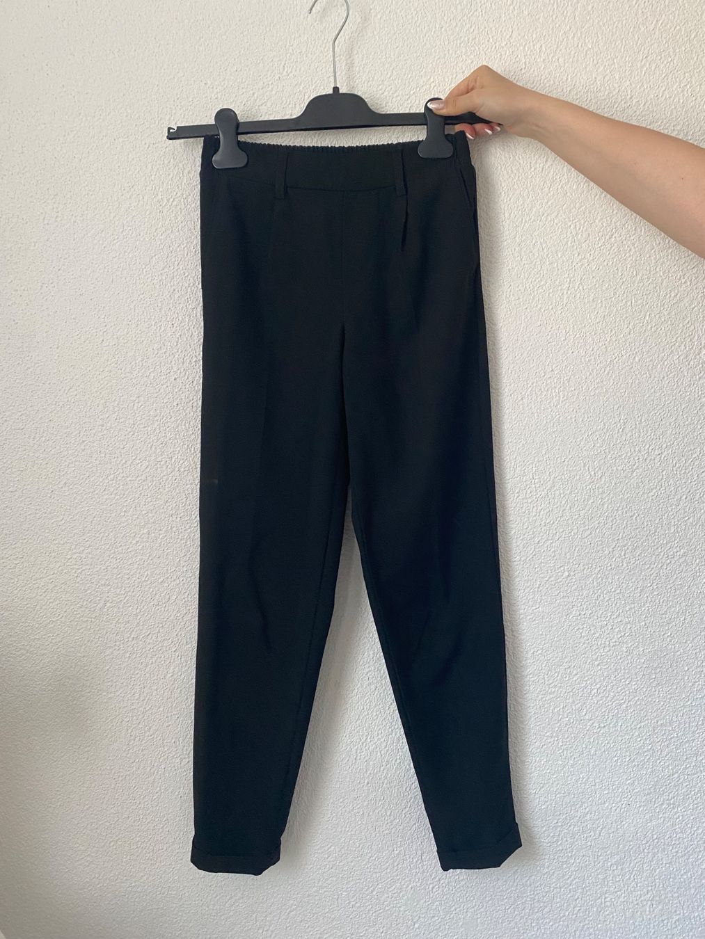 Bershka Pantaloni: Hose – Usato da Menznau venduto da cle_j2js