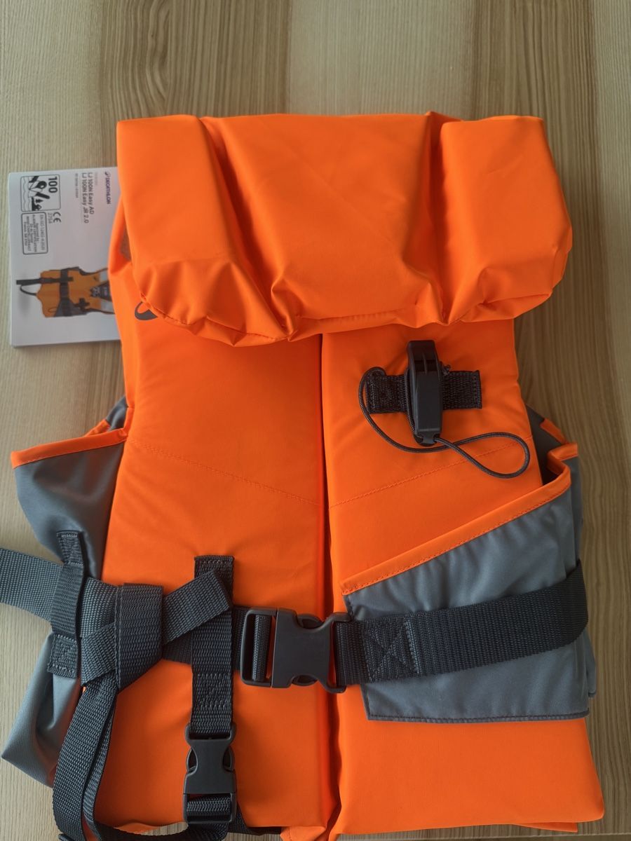 Decathlon Gilets de sauvetage: NEUE Rettungs-/Schwimmweste - 40-60kg – Neuf avec emballage d'origine à Urtenen-Schönbühl par Wiha 3