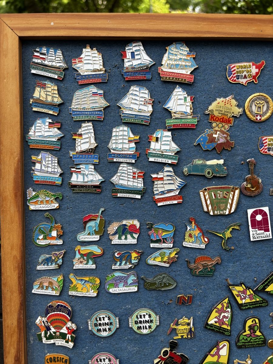 Placchette & Badge: Pin’s – Usato da La Neuveville venduto da MaSandri 1