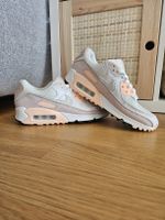 Nike Air Max 90, couleur pêche, tailke 38, neuve