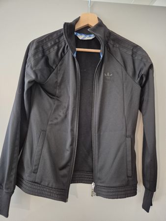 Adidas Trainingsjacke Schwarz Grösse 36 mit Strasssteinen